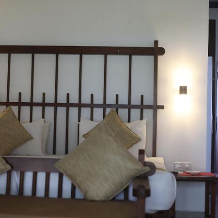 The Long Beach Resort & Spa Koggala Kültér fotó